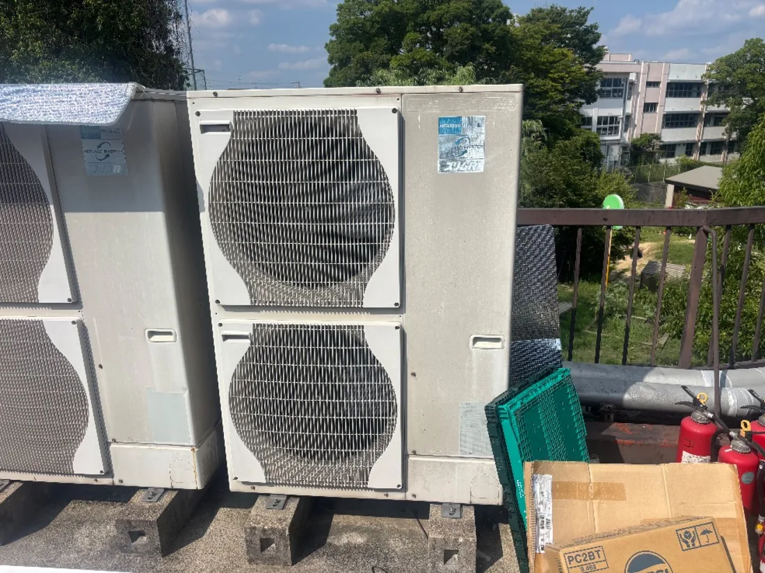 大阪狭山市の業務用エアコン 施工後